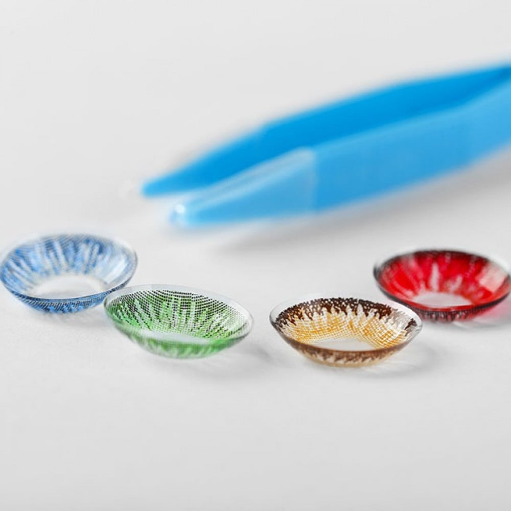 العدسات اللاصقة التجميلية: دليل شامل للمبتدئين