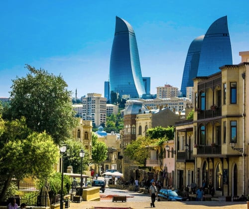 5 ليالي في أذربيجان (فنادق 4و5 نجوم )
