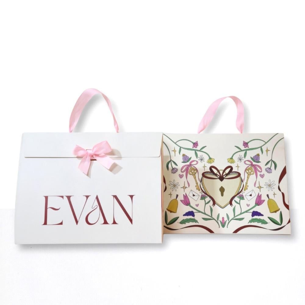 Graduation set