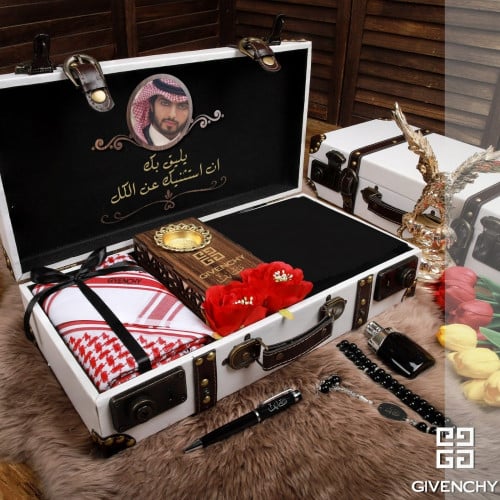 بوكس هدايا رجالي قماش وشماغ فخمة مع مجموعة إكسسوار...