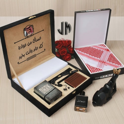بوكس رجالي طقم ملكي شماغ وقماش فاخر