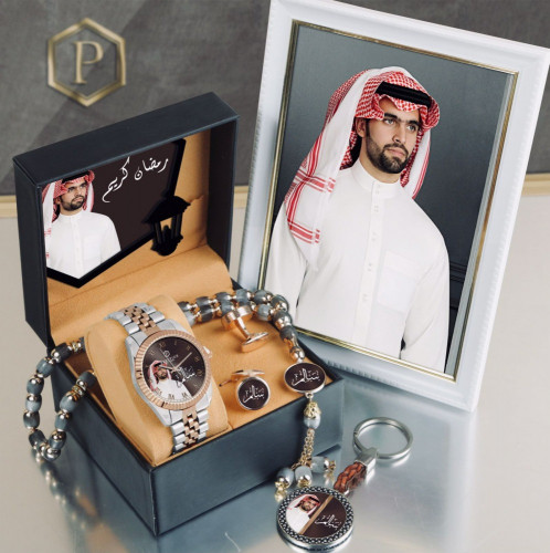طقم ساعه رجالي مع إكسوارات راقية بلاسم حسب الطلب