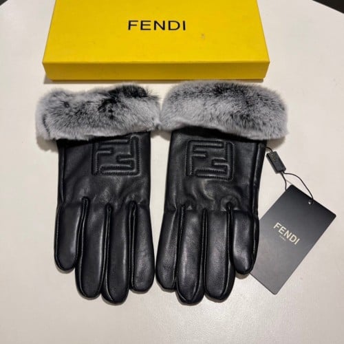 قفازات فندي Fendi gloves