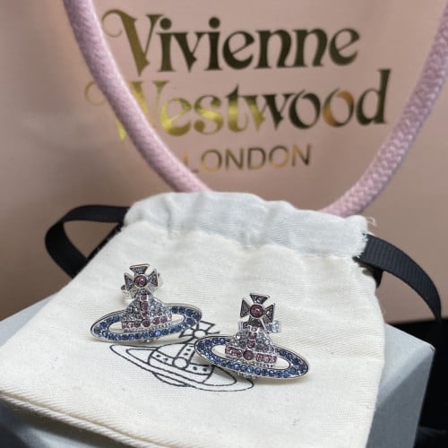 حلق Vivienne Westwood