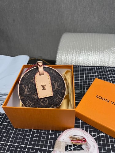 Tênis Lous Vuitton Pronta Entrega Presente Black Friday - Escorrega o Preço