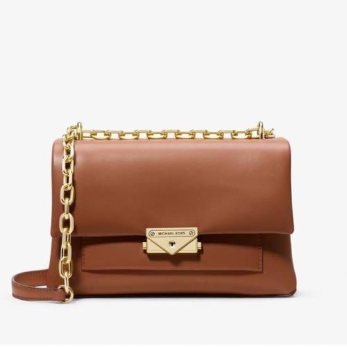 شنط مايكل كورس الحجم صغير مع سير طويل ^^