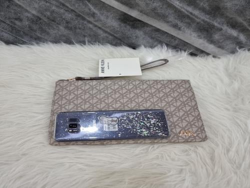 باوتش اني كلاين ^^