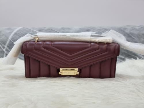 شنط مايكل كورس الحجم صغير مع سير طويل وسير قصير يتعلق بالكتف