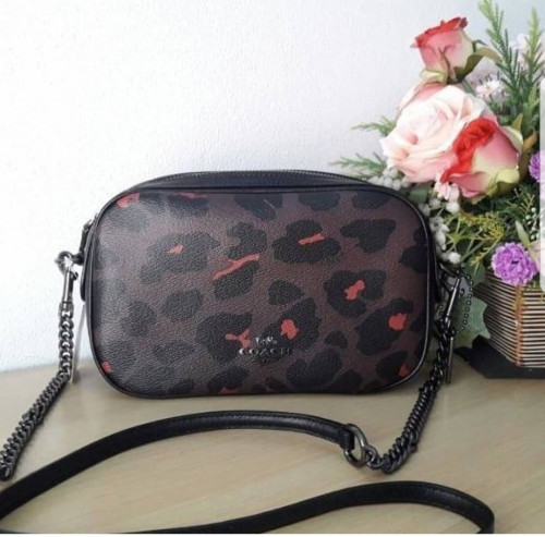 شنط كوتش الحجم صغير مع سير طويل^^