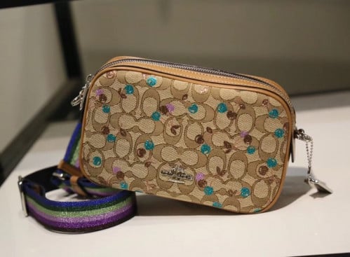 شنط كوتش الحجم صغير مع مع طويل^^