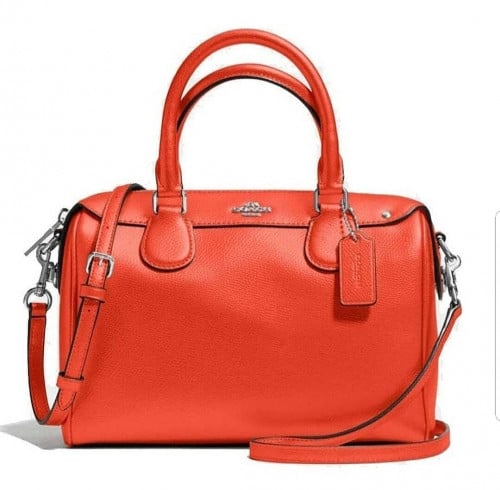 شنط كوتش الحجم صغير مع سير طويل^^