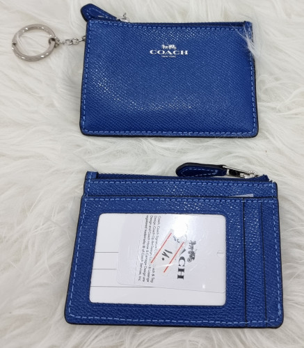 كارد هولدر كوتش ^^