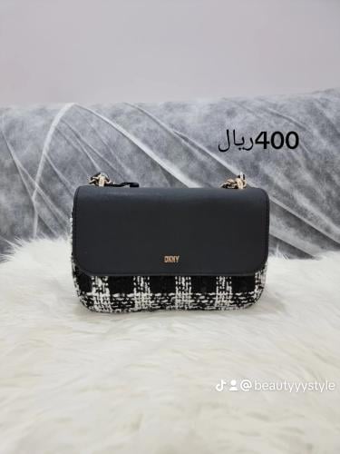 شنط دكني الحجم صغير مع سير طويل^^