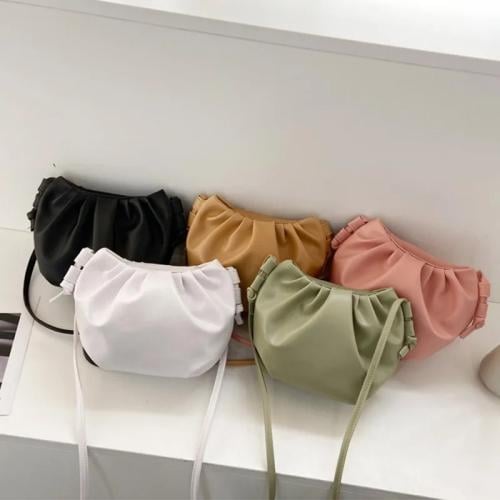 حقيبة كتف نسائية صغيرة مطوية