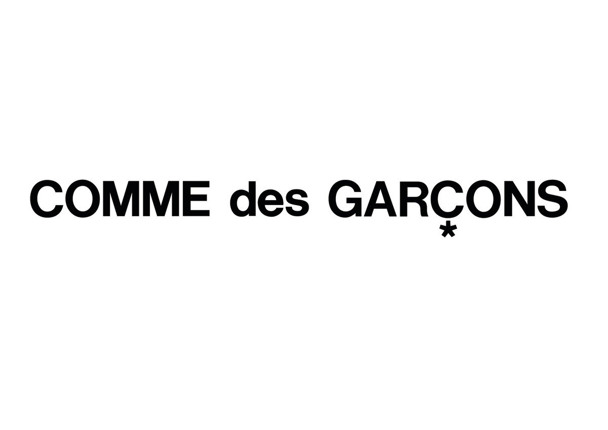 كوم دي غارسون Des Garcons