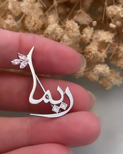 بروش اطفال بناتي مطلي بالذهب