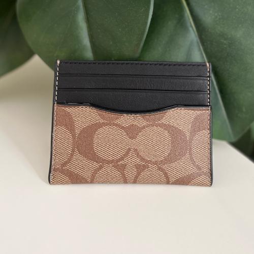 كارد هولدر كوتش رجالي بيج واسود