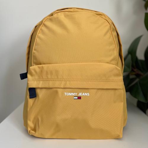 شنطة تومي هلفقر للظهر