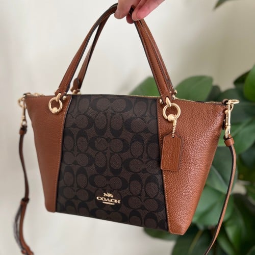 شنطة كوتش كروي بدي بني Kacey Satchel