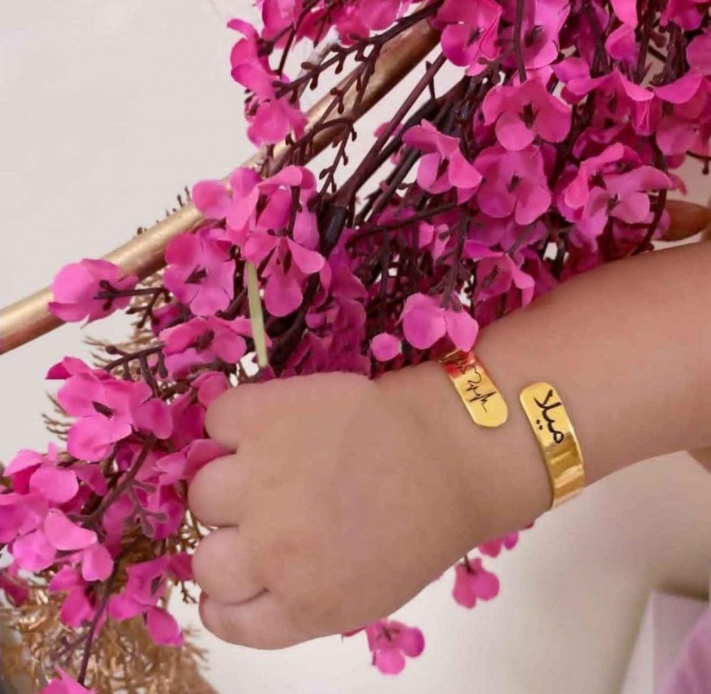 اساور بنات بالاسم مع نبضات القلب