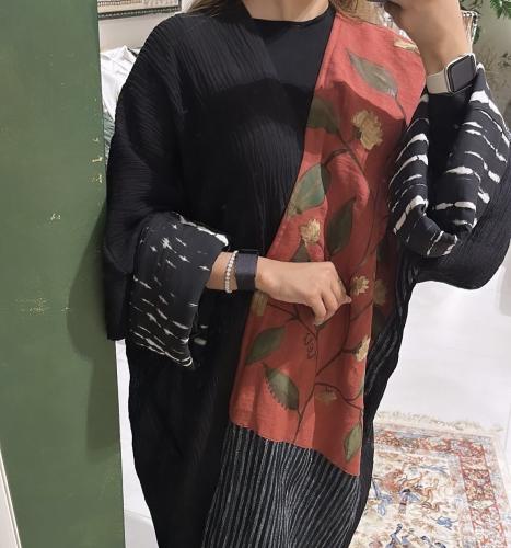 Black Jasmin Abaya