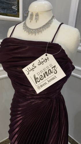 فستان ملكة كابلي لون برغندي