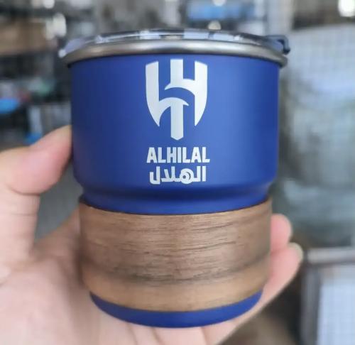 كوب بشعار نادي الهلال