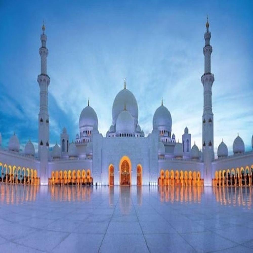 أهمية تجهيز المساجد: بيوت الله وأمكان استقبال ضيوف الرحمن