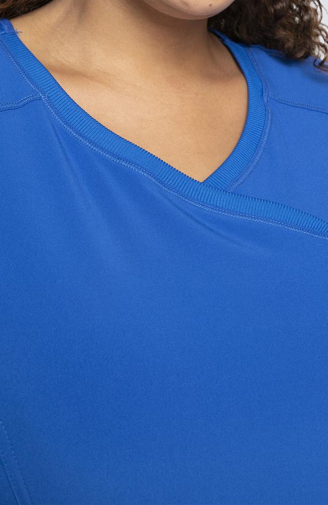 طقم سكراب كامل ماركة شروكي - إنفينيتي  / Cherokee - Infinity Women's Mock Wrap Solid Scrub Top / Infinity Women's Rib Knit Drawstring Waist Scrub Pant