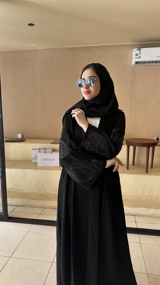 عباية سوداء راقية