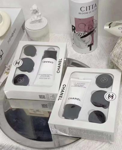 مجموعه عنايه chanel