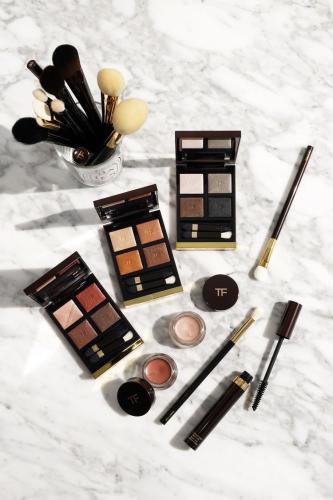 ظلال عيون درجة ايكونيك سموك tom ford