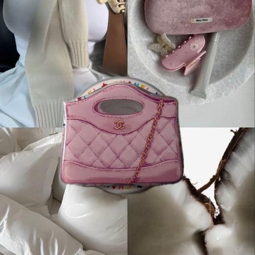 Pink Chanel Holder MagSafe