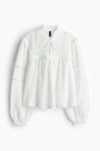 بلوزة بوهو بالدانتيل