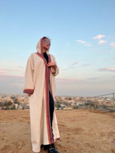فروة - دفء أبيض