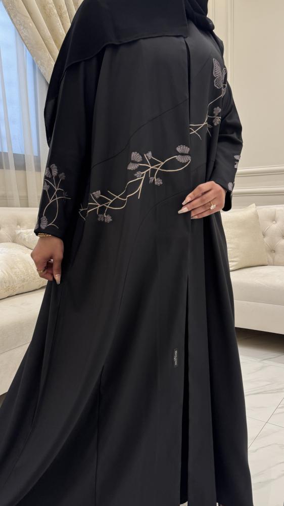 عبايه سودا فخمه