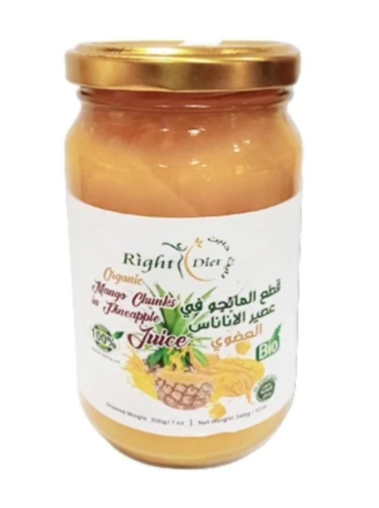 قطع المانجو في عصير الأناناس العضوي
