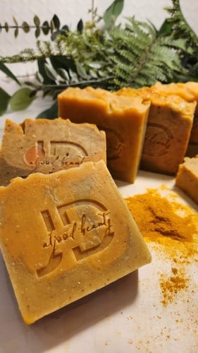 صابونه الكركم