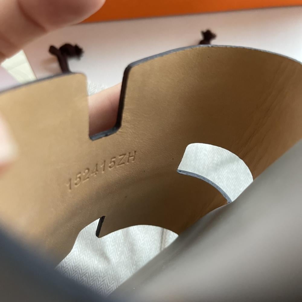 Hermes sandals