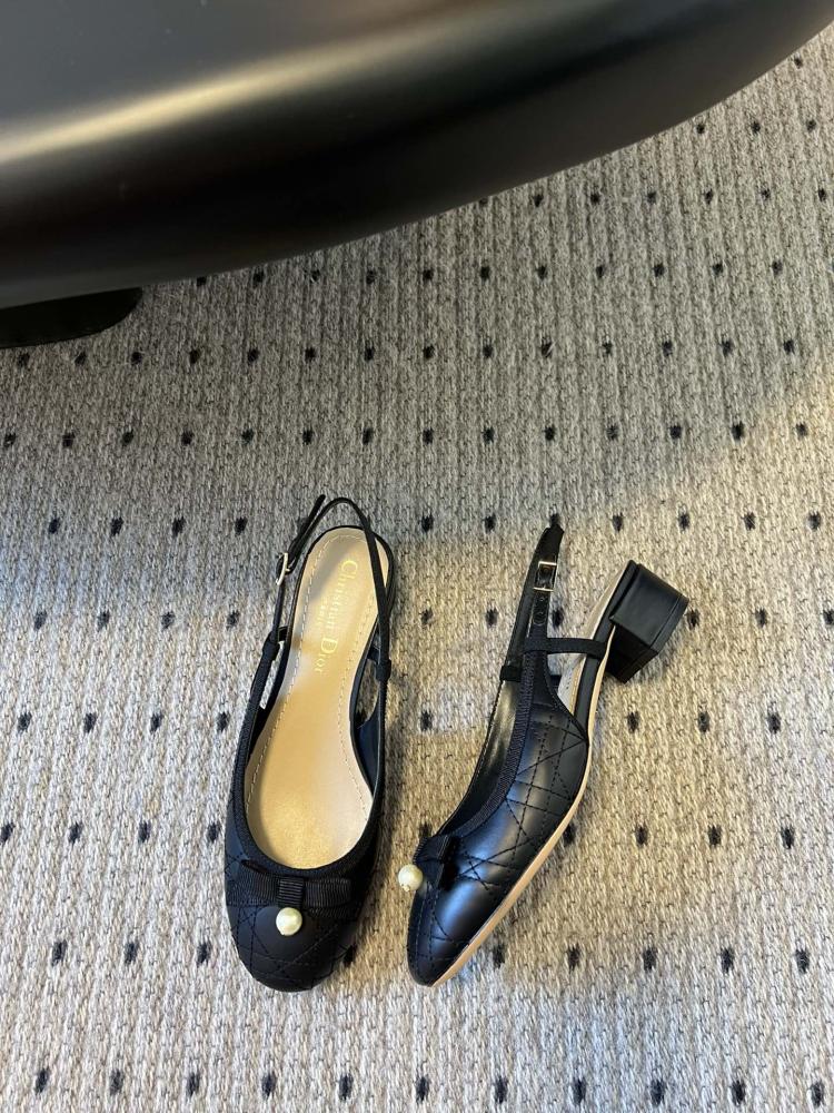 CD heels