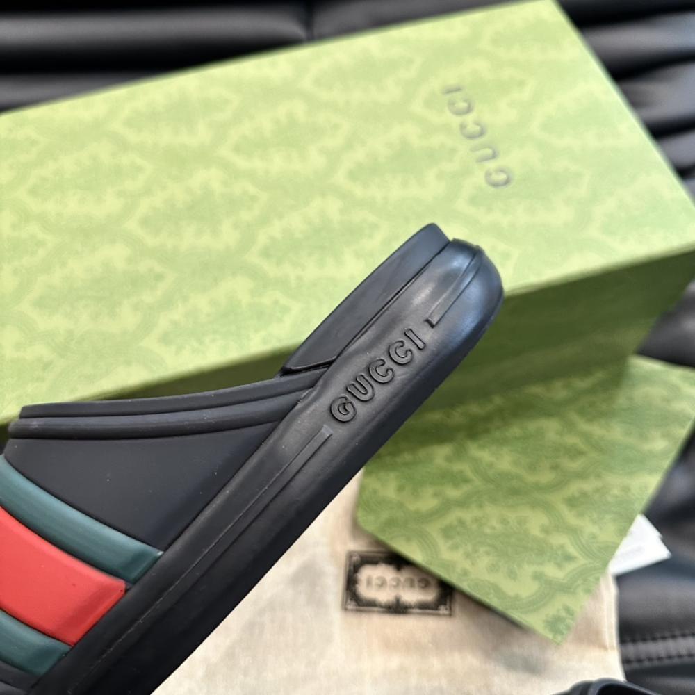 Gucci Sandals