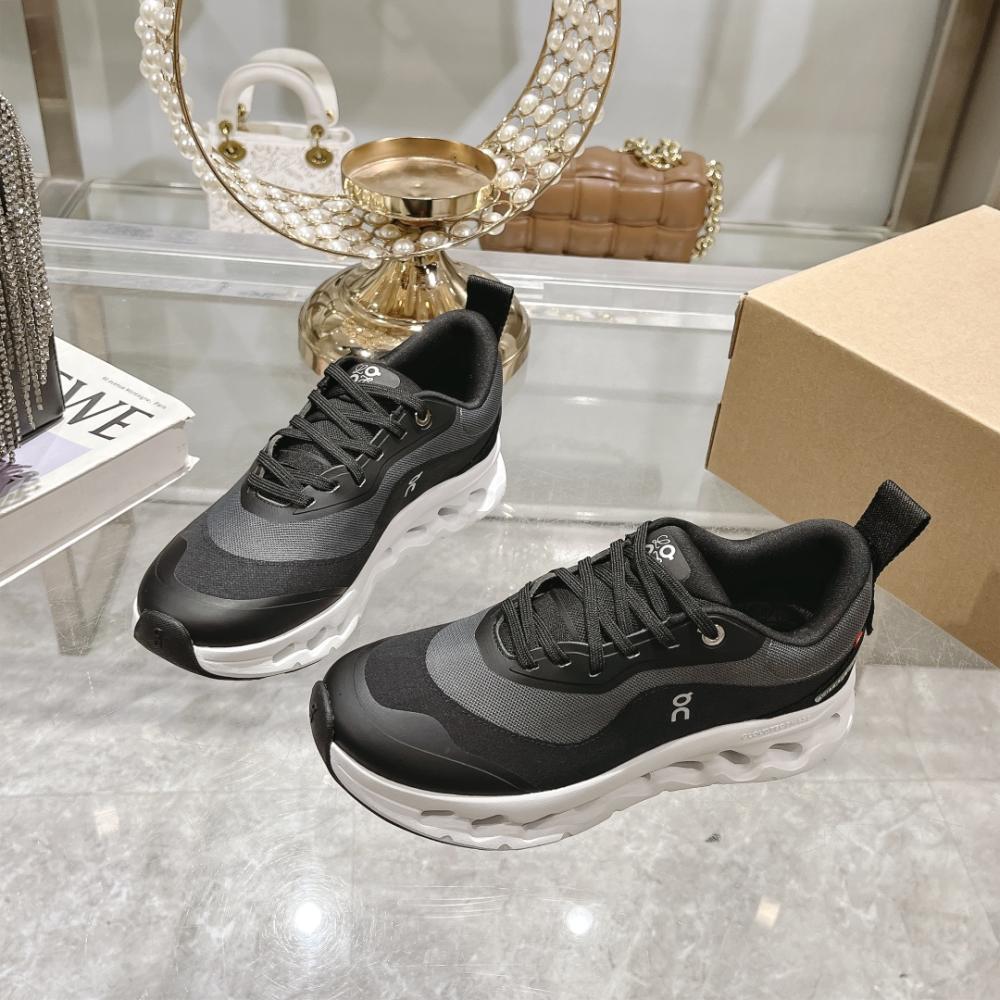 Loewe sneakers