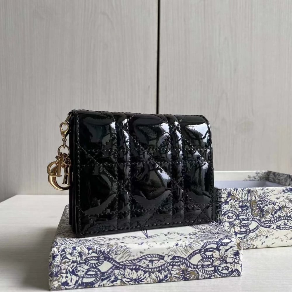 CD wallet
