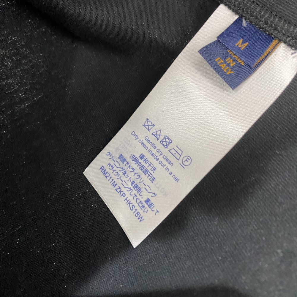 LV T-shirt