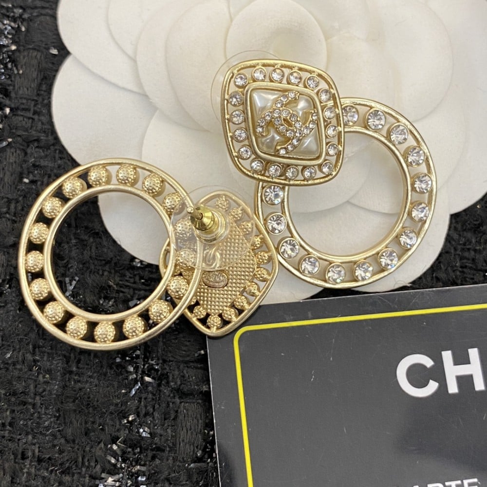 CH earings