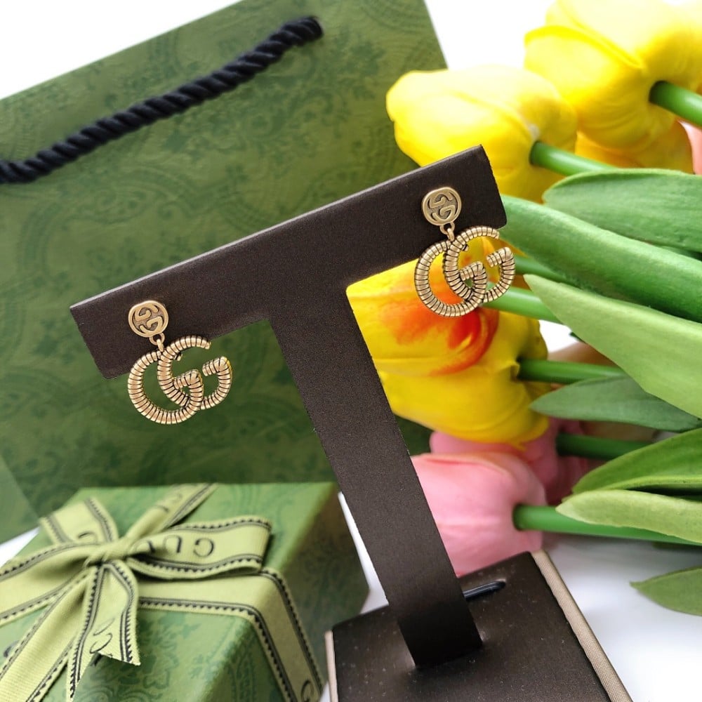 GG earings