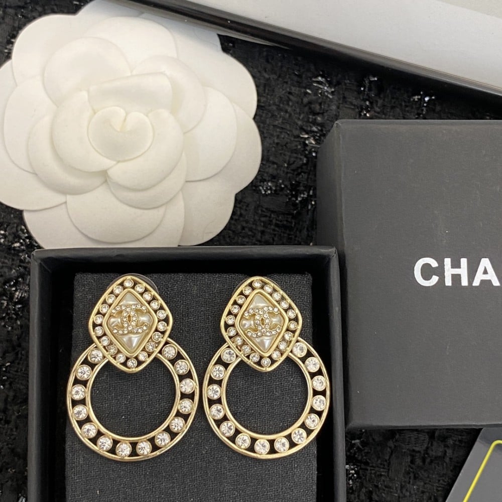 CH earings