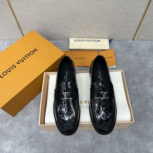 LV Loafer لويس فيتون لوفر