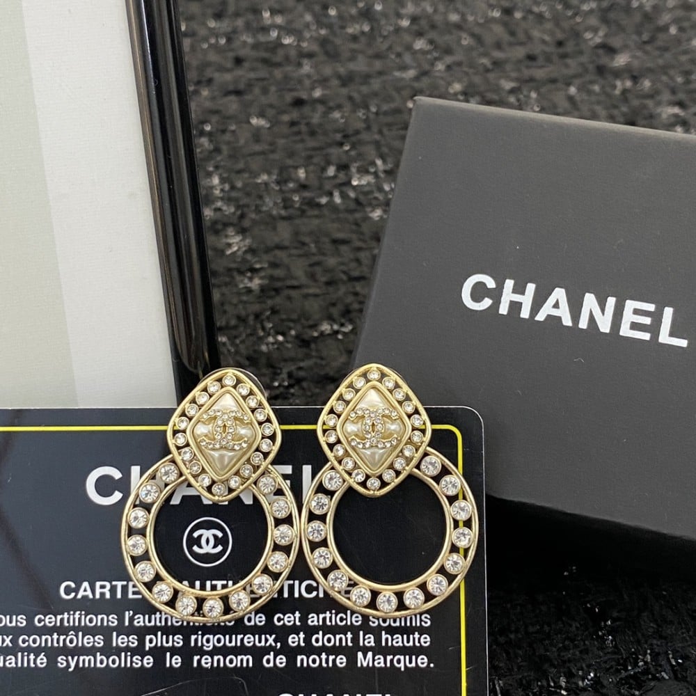 CH earings