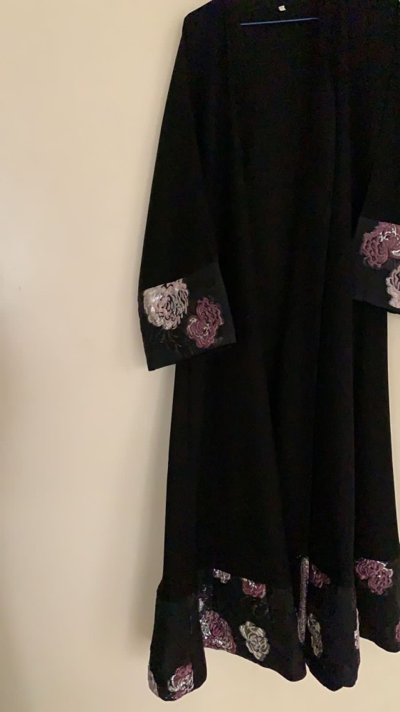 عباية السمو ( وردي)